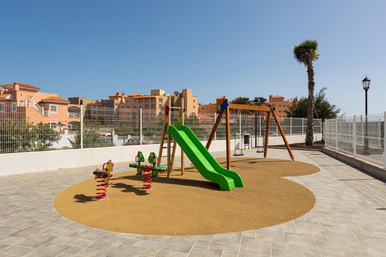 Homeforguest Apartamento En Residencia De Lujo Con Terraza Y Piscina La Guirra エクステリア 写真