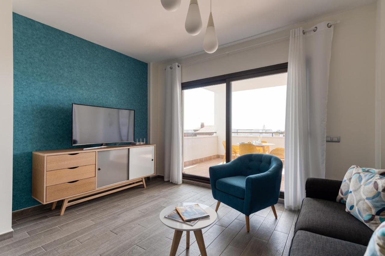 Homeforguest Apartamento En Residencia De Lujo Con Terraza Y Piscina La Guirra エクステリア 写真