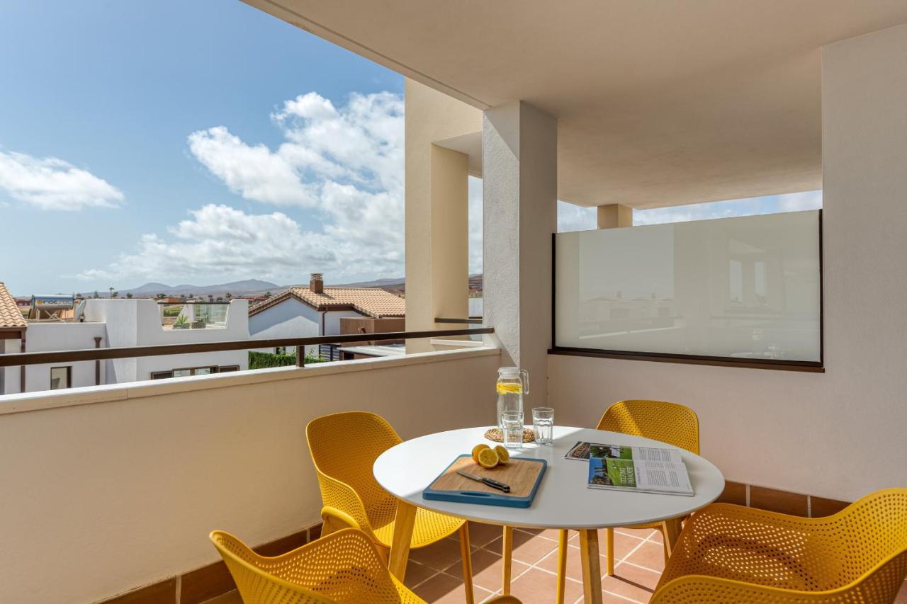 Homeforguest Apartamento En Residencia De Lujo Con Terraza Y Piscina La Guirra エクステリア 写真