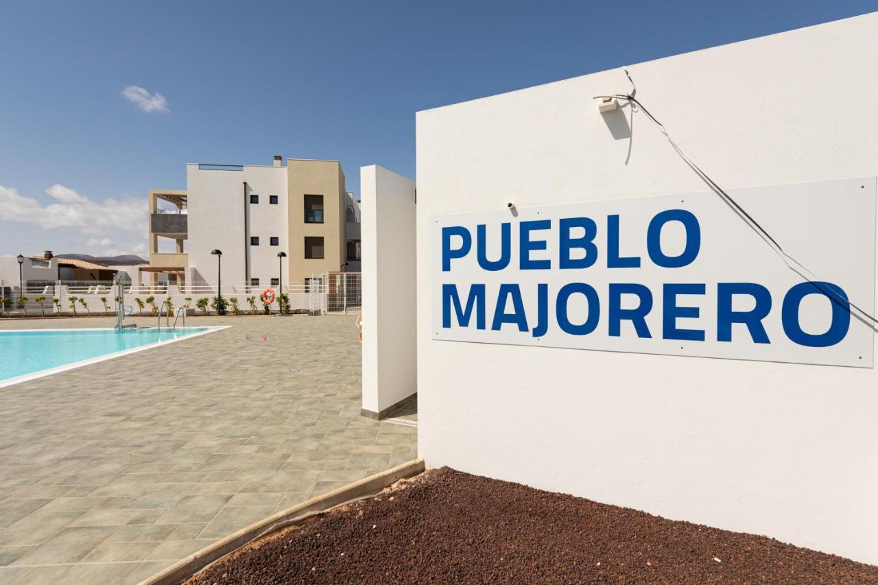 Homeforguest Apartamento En Residencia De Lujo Con Terraza Y Piscina La Guirra エクステリア 写真