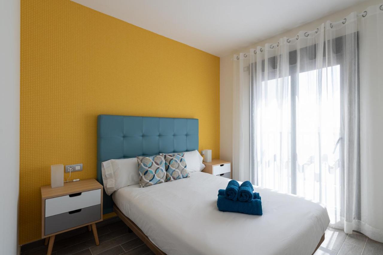 Homeforguest Apartamento En Residencia De Lujo Con Terraza Y Piscina La Guirra エクステリア 写真